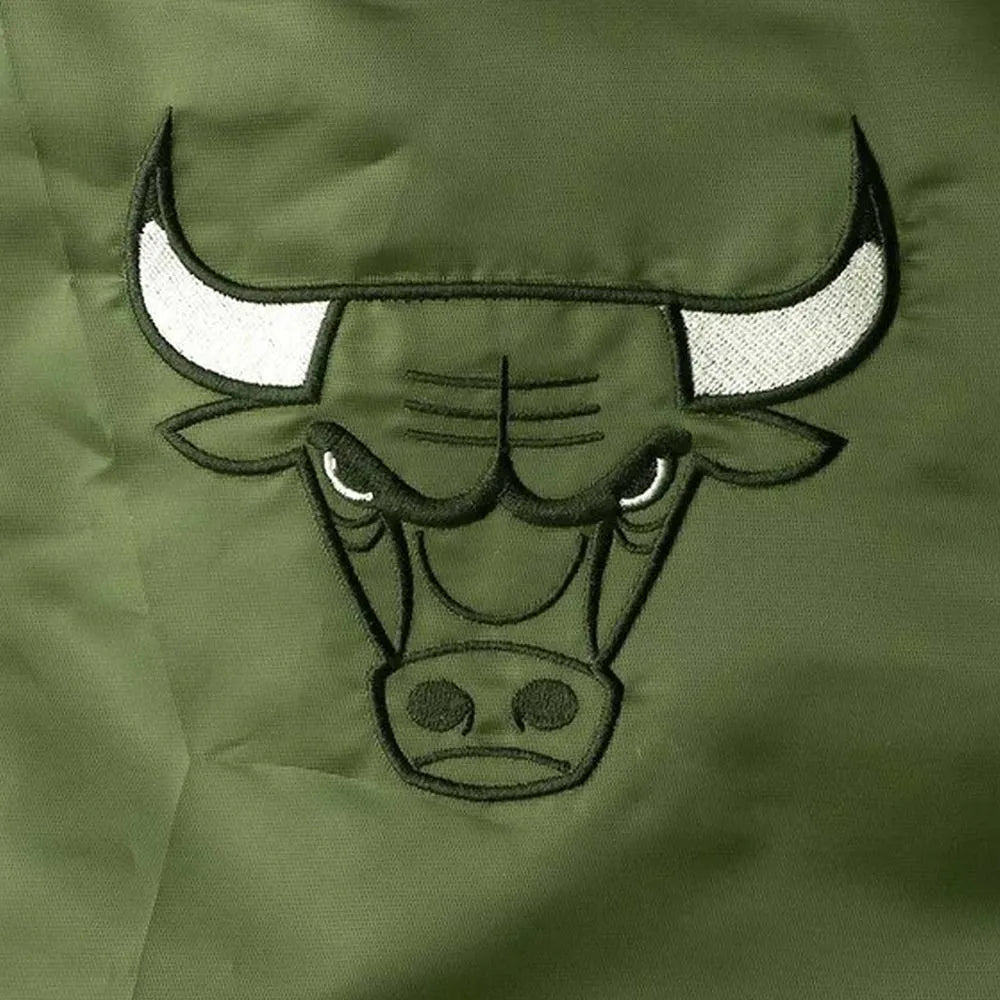 Chicago Bulls Forest Green Full-Satin Varsity Jacket - NBA